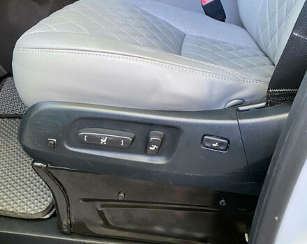 Білий Форд Транзит, об'ємом двигуна 3.7 л та пробігом 21 тис. км за 65000 $, фото 3 на Automoto.ua