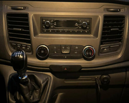 Білий Форд Транзит, об'ємом двигуна 2 л та пробігом 257 тис. км за 17500 $, фото 11 на Automoto.ua