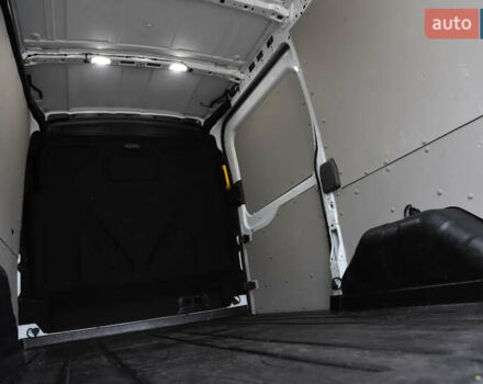 Белый Форд Транзит, объемом двигателя 2 л и пробегом 100 тыс. км за 22900 $, фото 70 на Automoto.ua