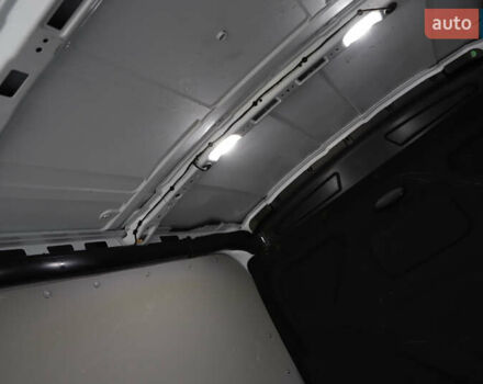 Белый Форд Транзит, объемом двигателя 2 л и пробегом 100 тыс. км за 22900 $, фото 73 на Automoto.ua