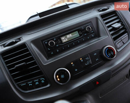 Белый Форд Транзит, объемом двигателя 2 л и пробегом 100 тыс. км за 22900 $, фото 94 на Automoto.ua