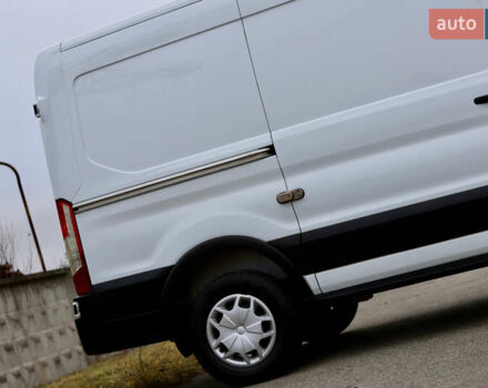 Белый Форд Транзит, объемом двигателя 2 л и пробегом 100 тыс. км за 22900 $, фото 45 на Automoto.ua
