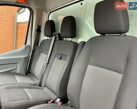 Форд Транзит 2018 у Вінниці на Automoto.ua Білий Форд Транзит, об'ємом двигуна 2 л та пробігом 265 тис. км за 20499 $, фото 21 на Automoto.ua