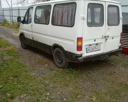 Белый Форд Транзит, объемом двигателя 2.5 л и пробегом 300 тыс. км за 2150 $, фото 2 на Automoto.ua
