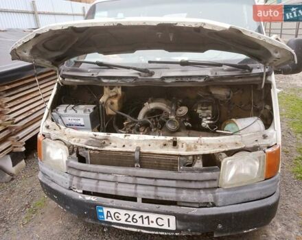 Белый Форд Транзит, объемом двигателя 2.5 л и пробегом 300 тыс. км за 2150 $, фото 6 на Automoto.ua