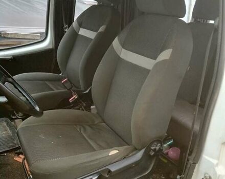 Белый Форд Транзит, объемом двигателя 2.5 л и пробегом 300 тыс. км за 2150 $, фото 3 на Automoto.ua