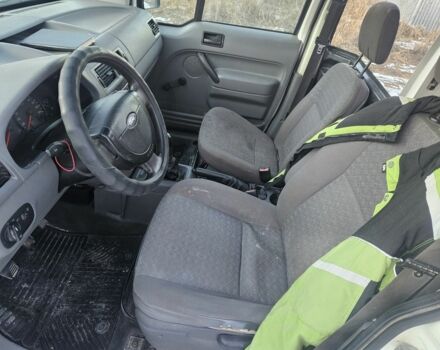 Форд Транзит 2005 в Тернополе на Automoto.ua Белый Форд Транзит, объемом двигателя 1.8 л и пробегом 360 тыс. км за 3200 $, фото 5 на Automoto.ua