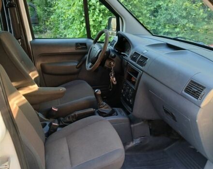 Белый Форд Транзит, объемом двигателя 1.8 л и пробегом 275 тыс. км за 4000 $, фото 7 на Automoto.ua