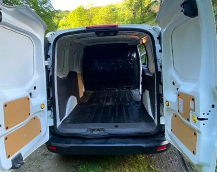 Форд Транзит 2018 в Вижнице на Automoto.ua Белый Форд Транзит, объемом двигателя 0 л и пробегом 1 тыс. км за 12000 $, фото 4 на Automoto.ua