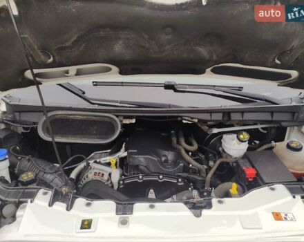 Белый Форд Транзит, объемом двигателя 2.2 л и пробегом 217 тыс. км за 17500 $, фото 28 на Automoto.ua