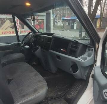 Белый Форд Транзит, объемом двигателя 2.2 л и пробегом 700 тыс. км за 3000 $, фото 3 на Automoto.ua