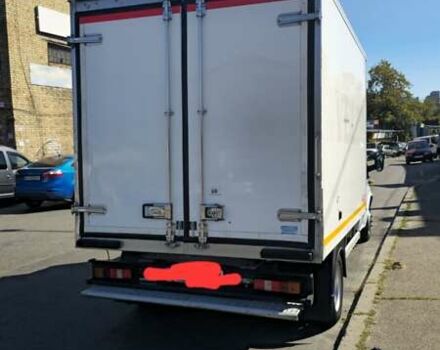 Белый Форд Транзит, объемом двигателя 2.2 л и пробегом 252 тыс. км за 15300 $, фото 9 на Automoto.ua