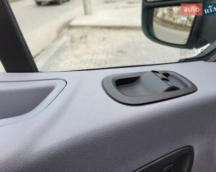 Белый Форд Транзит, объемом двигателя 2.2 л и пробегом 340 тыс. км за 17600 $, фото 14 на Automoto.ua