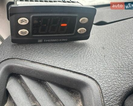 Білий Форд Транзит, об'ємом двигуна 2.2 л та пробігом 290 тис. км за 14900 $, фото 6 на Automoto.ua