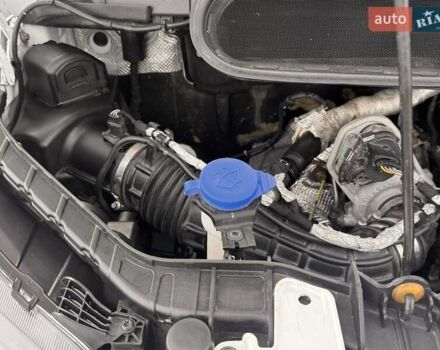 Білий Форд Транзит, об'ємом двигуна 2 л та пробігом 225 тис. км за 19500 $, фото 6 на Automoto.ua