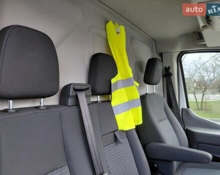 Белый Форд Транзит, объемом двигателя 2 л и пробегом 328 тыс. км за 16900 $, фото 22 на Automoto.ua