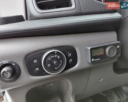 Белый Форд Транзит, объемом двигателя 2 л и пробегом 328 тыс. км за 16900 $, фото 32 на Automoto.ua