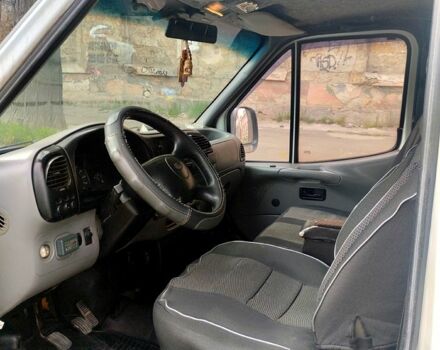 Белый Форд Транзит, объемом двигателя 2.5 л и пробегом 451 тыс. км за 6900 $, фото 2 на Automoto.ua