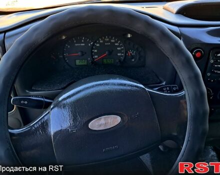 Белый Форд Транзит, объемом двигателя 2.4 л и пробегом 100 тыс. км за 6500 $, фото 9 на Automoto.ua