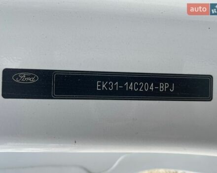 Белый Форд Транзит, объемом двигателя 2.2 л и пробегом 380 тыс. км за 14000 $, фото 46 на Automoto.ua