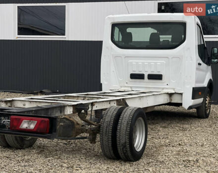 Белый Форд Транзит, объемом двигателя 2.2 л и пробегом 380 тыс. км за 15450 $, фото 18 на Automoto.ua