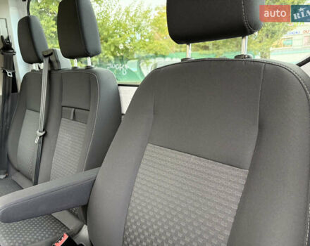 Белый Форд Транзит, объемом двигателя 2 л и пробегом 83 тыс. км за 34100 $, фото 8 на Automoto.ua