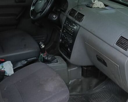 Белый Форд Транзит, объемом двигателя 0 л и пробегом 200 тыс. км за 4000 $, фото 2 на Automoto.ua