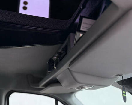 Белый Форд Транзит, объемом двигателя 2 л и пробегом 338 тыс. км за 15000 $, фото 19 на Automoto.ua