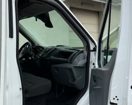 Белый Форд Транзит, объемом двигателя 2 л и пробегом 338 тыс. км за 15000 $, фото 15 на Automoto.ua