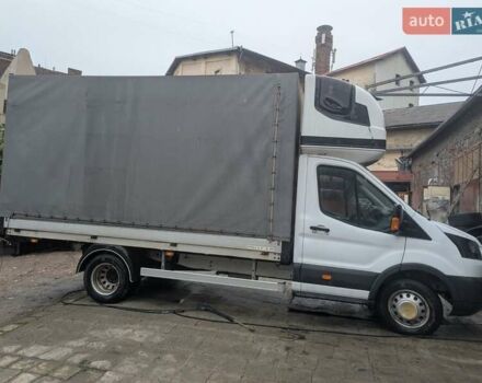 Белый Форд Транзит, объемом двигателя 2 л и пробегом 108 тыс. км за 23000 $, фото 3 на Automoto.ua