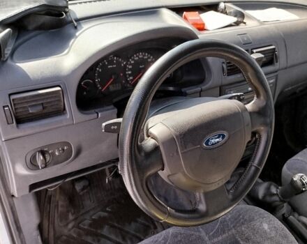 Білий Форд Транзит, об'ємом двигуна 0 л та пробігом 124 тис. км за 2600 $, фото 2 на Automoto.ua