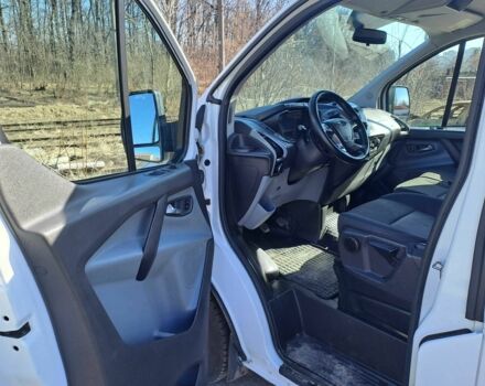 Белый Форд Транзит, объемом двигателя 2.2 л и пробегом 270 тыс. км за 10900 $, фото 2 на Automoto.ua