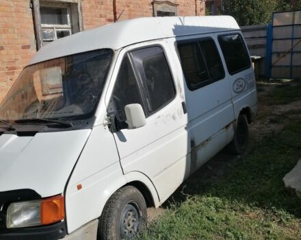 Білий Форд Транзит, об'ємом двигуна 2.5 л та пробігом 250 тис. км за 1600 $, фото 1 на Automoto.ua