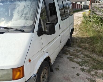 Білий Форд Транзит, об'ємом двигуна 2.5 л та пробігом 385 тис. км за 1750 $, фото 1 на Automoto.ua