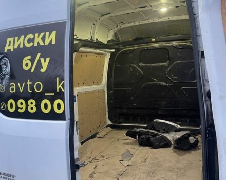 Белый Форд Транзит, объемом двигателя 2.2 л и пробегом 278 тыс. км за 11333 $, фото 14 на Automoto.ua