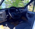 Белый Форд Транзит, объемом двигателя 2 л и пробегом 550 тыс. км за 2500 $, фото 5 на Automoto.ua