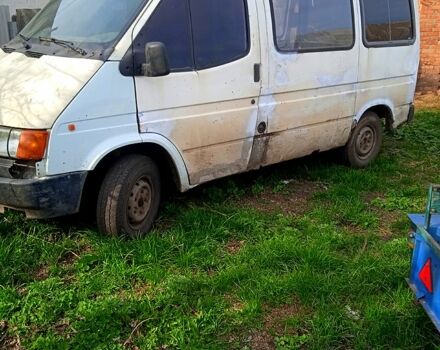 Білий Форд Транзит, об'ємом двигуна 2.5 л та пробігом 0 тис. км за 1100 $, фото 1 на Automoto.ua