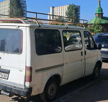 Форд Транзит 1993 в Житомире на Automoto.ua Белый Форд Транзит, объемом двигателя 2.5 л и пробегом 100 тыс. км за 1350 $, фото 6 на Automoto.ua