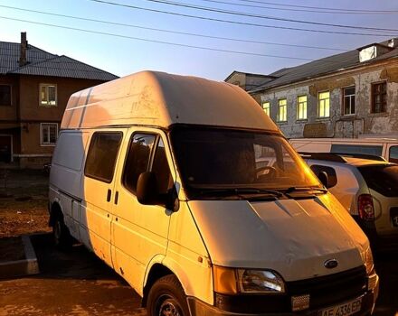 Белый Форд Транзит, объемом двигателя 2.5 л и пробегом 700 тыс. км за 2100 $, фото 2 на Automoto.ua