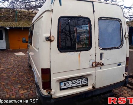 Білий Форд Транзит, об'ємом двигуна 2.5 л та пробігом 340 тис. км за 1500 $, фото 1 на Automoto.ua