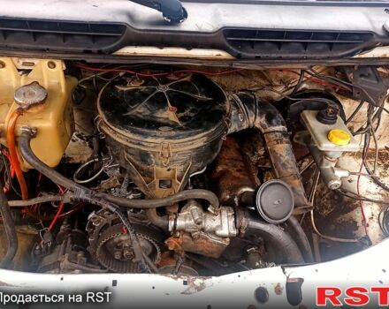 Білий Форд Транзит, об'ємом двигуна 2.5 л та пробігом 340 тис. км за 1500 $, фото 9 на Automoto.ua