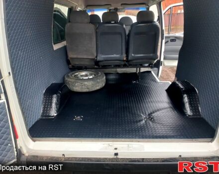 Белый Форд Транзит, объемом двигателя 2.5 л и пробегом 345 тыс. км за 4500 $, фото 4 на Automoto.ua