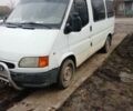 Білий Форд Транзит, об'ємом двигуна 2.5 л та пробігом 328 тис. км за 1350 $, фото 5 на Automoto.ua