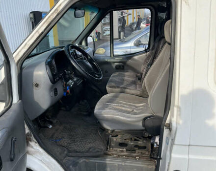 Белый Форд Транзит, объемом двигателя 2.5 л и пробегом 3 тыс. км за 2200 $, фото 6 на Automoto.ua