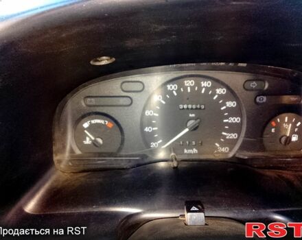 Белый Форд Транзит, объемом двигателя 2.5 л и пробегом 370 тыс. км за 3250 $, фото 9 на Automoto.ua