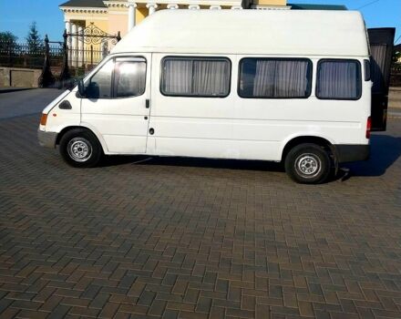 Белый Форд Транзит, объемом двигателя 2.5 л и пробегом 750 тыс. км за 5600 $, фото 3 на Automoto.ua
