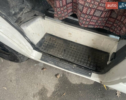 Белый Форд Транзит, объемом двигателя 2.5 л и пробегом 280 тыс. км за 3500 $, фото 12 на Automoto.ua