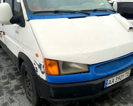 Білий Форд Транзит, об'ємом двигуна 2.5 л та пробігом 0 тис. км за 2000 $, фото 1 на Automoto.ua