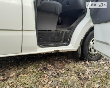Белый Форд Транзит, объемом двигателя 2 л и пробегом 480 тыс. км за 4800 $, фото 19 на Automoto.ua