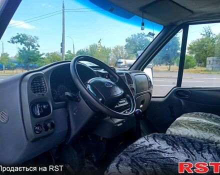 Білий Форд Транзит, об'ємом двигуна 2.4 л та пробігом 0 тис. км за 5000 $, фото 5 на Automoto.ua